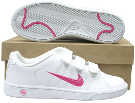 women's nike shoes with strap.